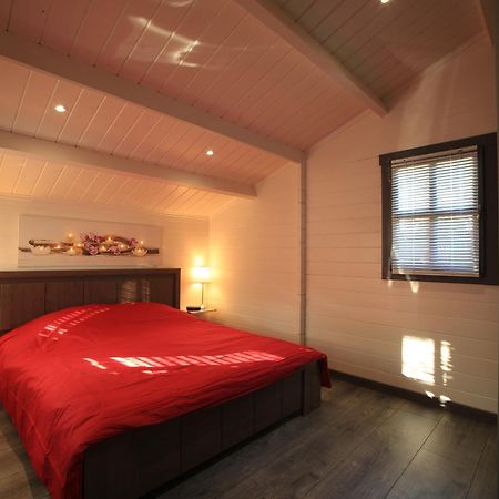 Chalet Mont Ventoux Et Chalet Vip Camaret-sur-Aigues Exteriér fotografie
