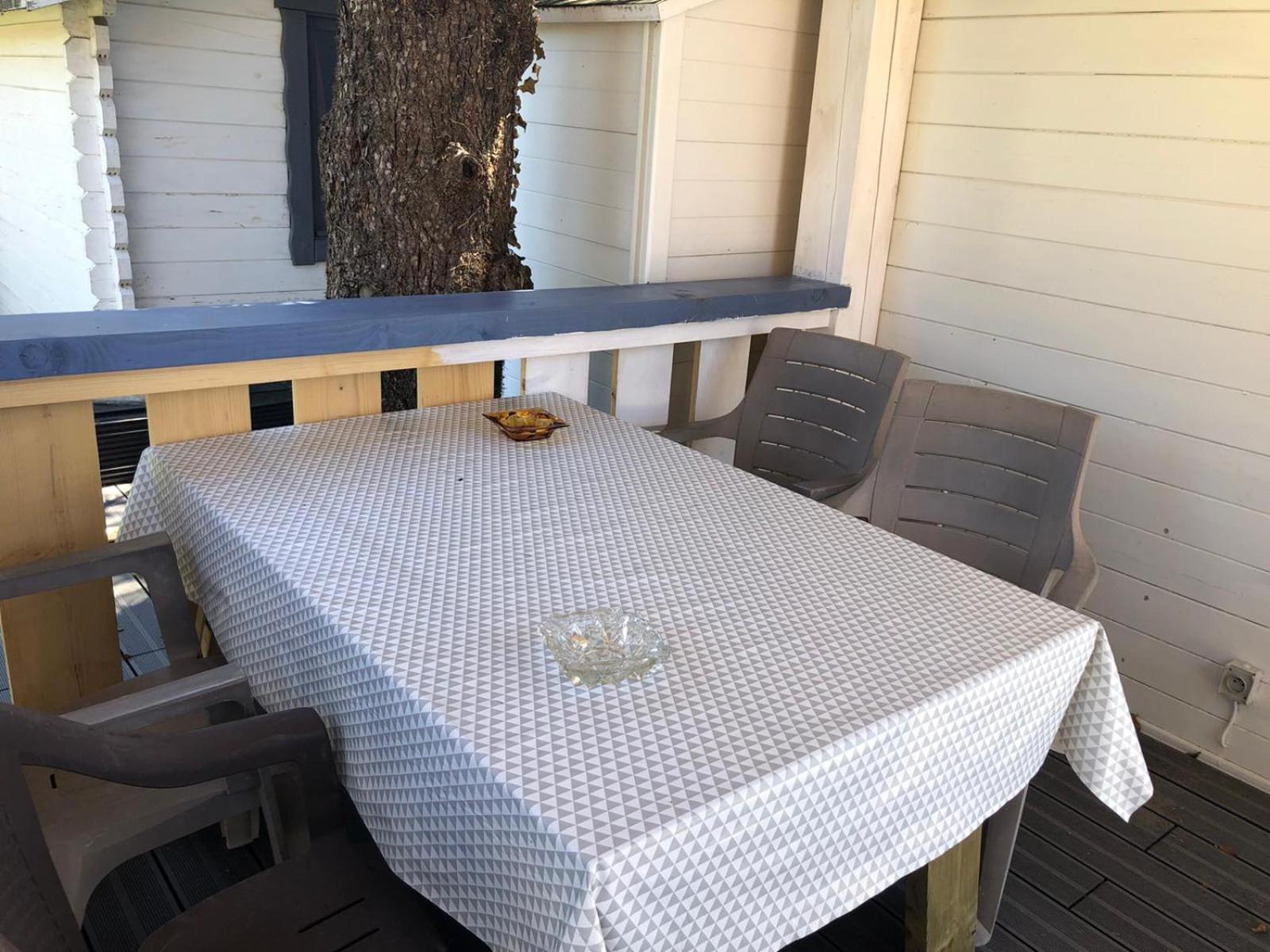 Chalet Mont Ventoux Et Chalet Vip Camaret-sur-Aigues Exteriér fotografie